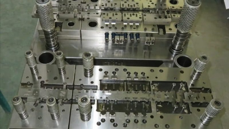 液体硅胶模具与橡胶模具耐用品类对比解析