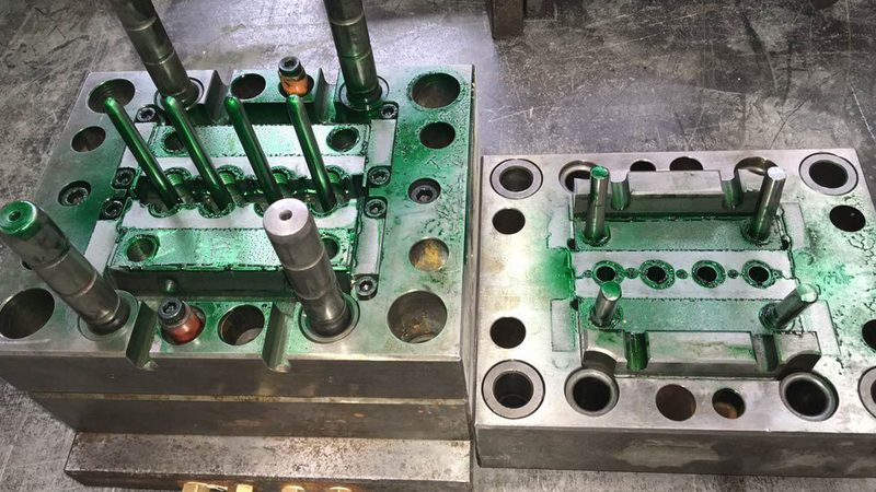 不锈钢拉伸模具参数：从一张表看懂选型逻辑