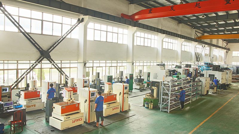 级进模批发报价：揭秘模具制造的“价格之谜”**