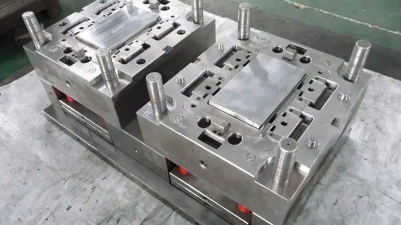 冲压模具槽孔加工：关键工艺解析与注意事项